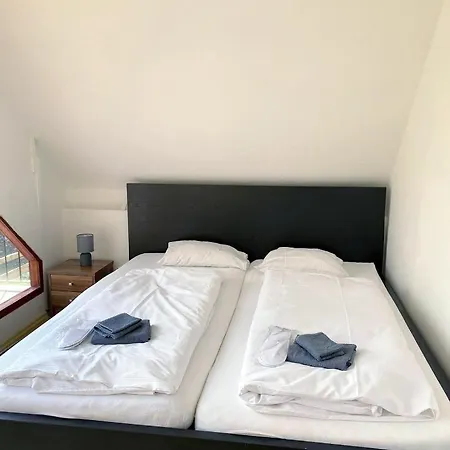 Penzion Pláž * Slapy (Prague-West)