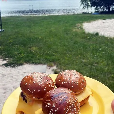 Pensjonat Penzion Plaz